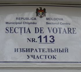 Граждане Молдовы негативно относятся к досрочным выборам 28 ноября, но считают, что принять участие в голосовании необходимо